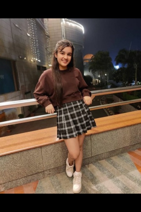 female call girl in Candolim